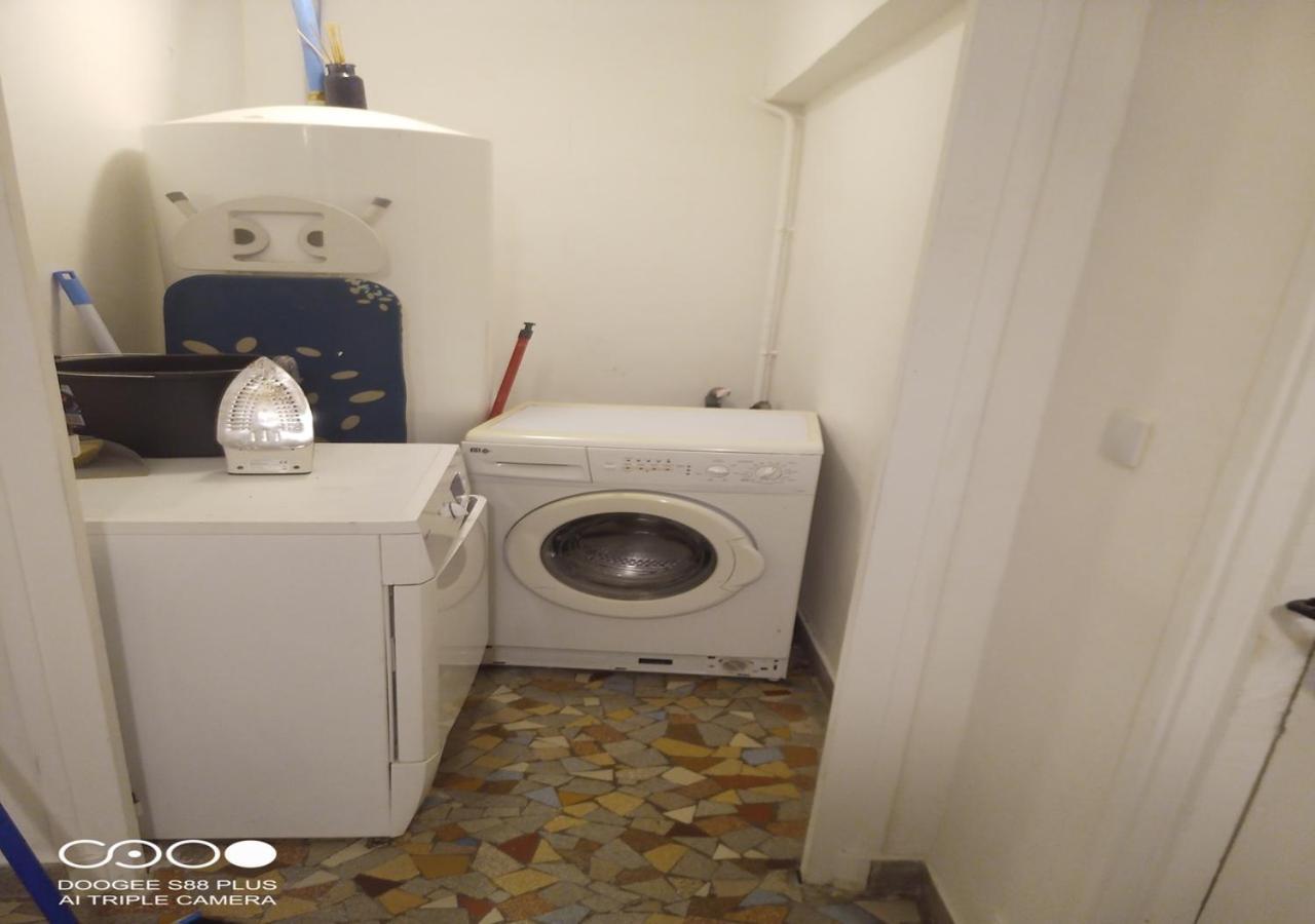 Le Gite "Detroit Studette" Besancon Confort Et Simplicite Exteriör bild