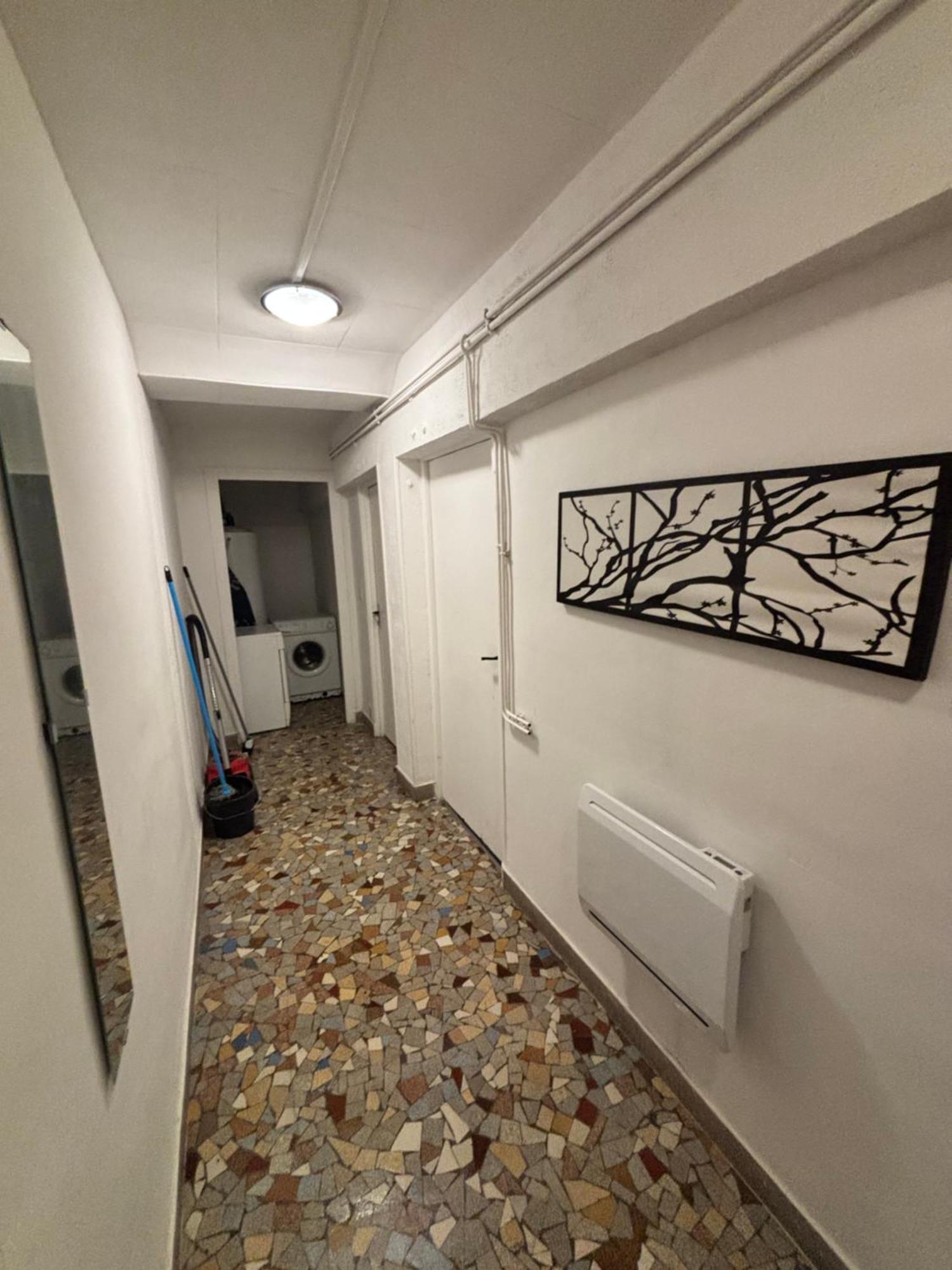 Le Gite "Detroit Studette" Besancon Confort Et Simplicite Exteriör bild
