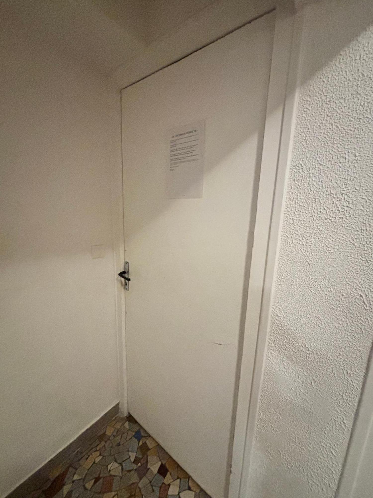 Le Gite "Detroit Studette" Besancon Confort Et Simplicite Exteriör bild